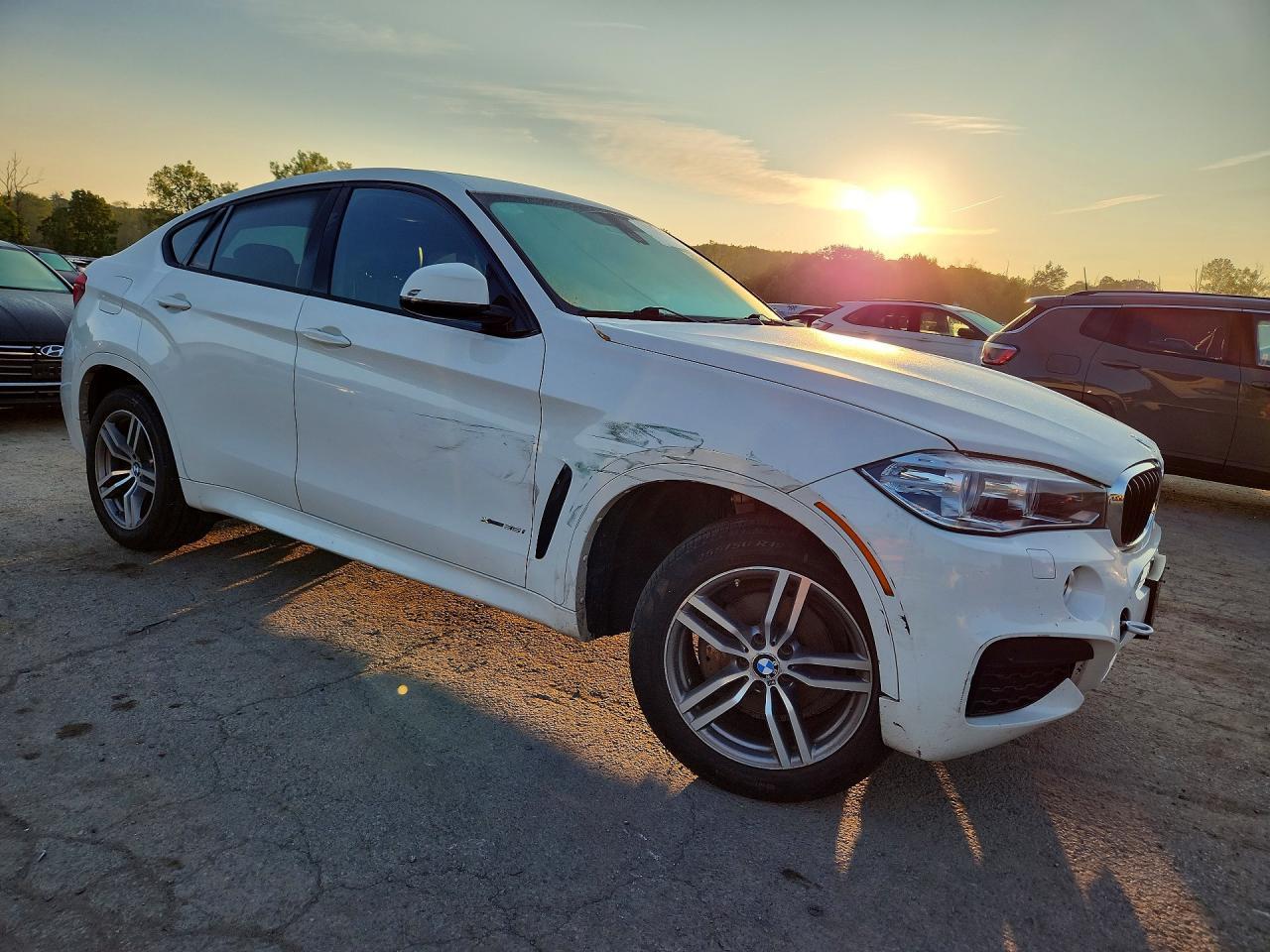 2017 BMW X6 xDrive35I - zdjęcie 4