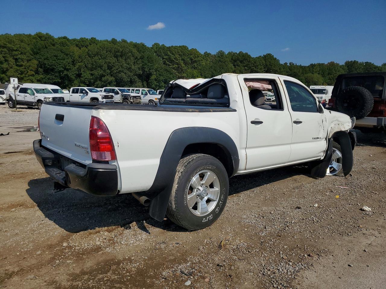 2014 Toyota Tacoma Prerunner Dou - zdjęcie 3