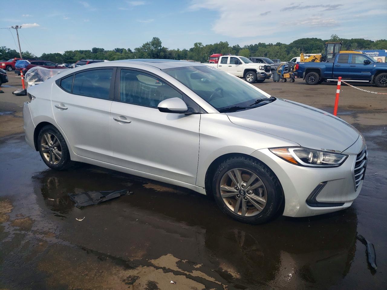 2018 Hyundai Elantra Value Edition - zdjęcie 4