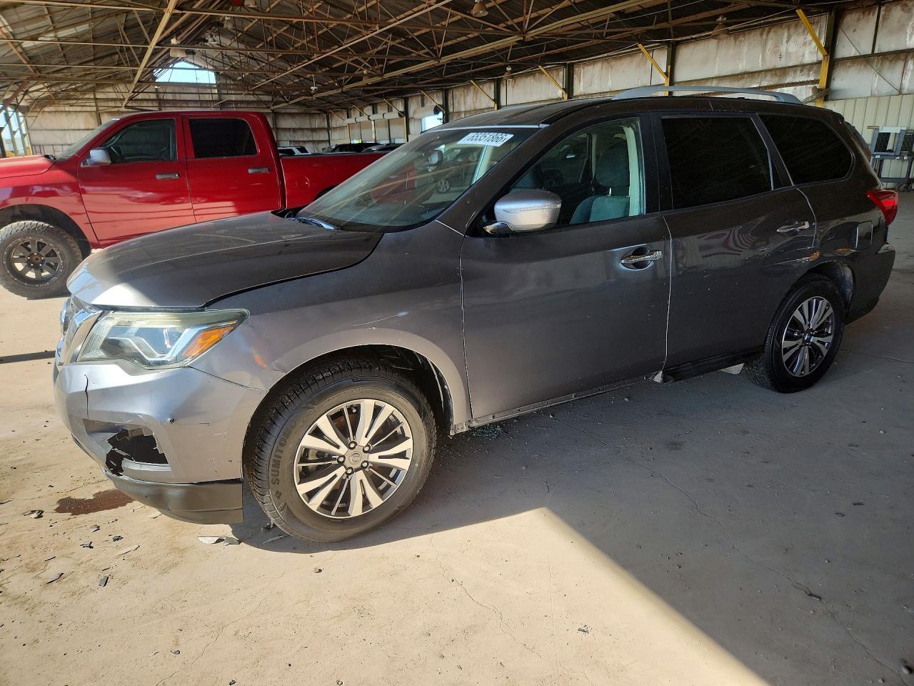 2019 Nissan Pathfinder Sv - zdjęcie główne