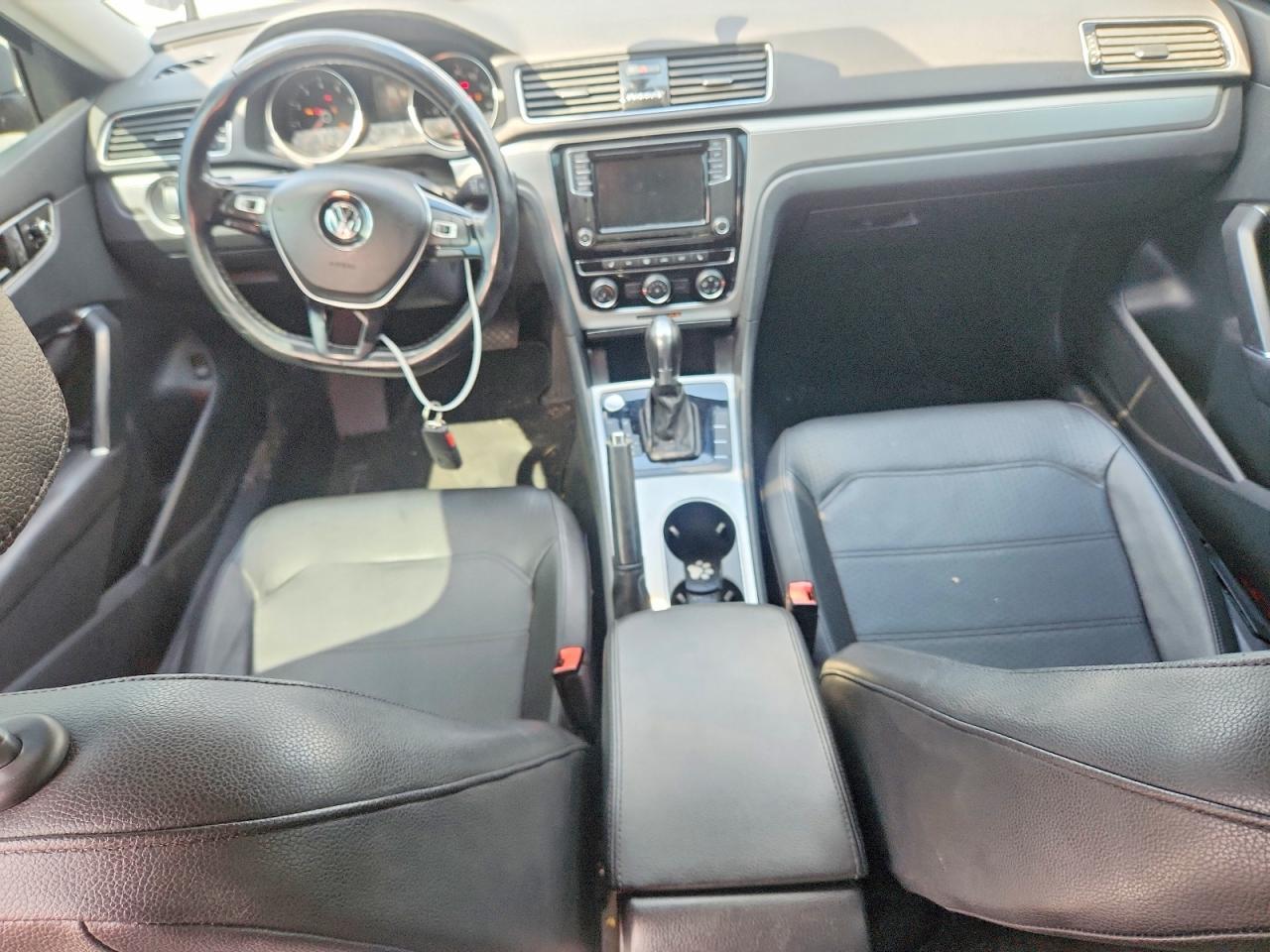 2019 Volkswagen Passat Wolfsburg - zdjęcie 8