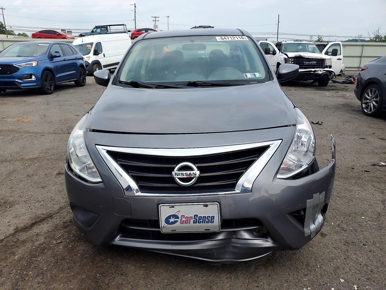 2019 Nissan Versa S Plus - zdjęcie 5