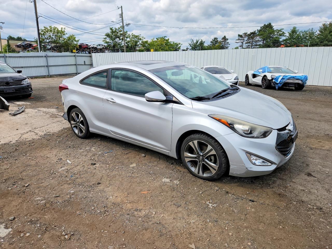2014 Hyundai Elantra Coupe Base - zdjęcie 4