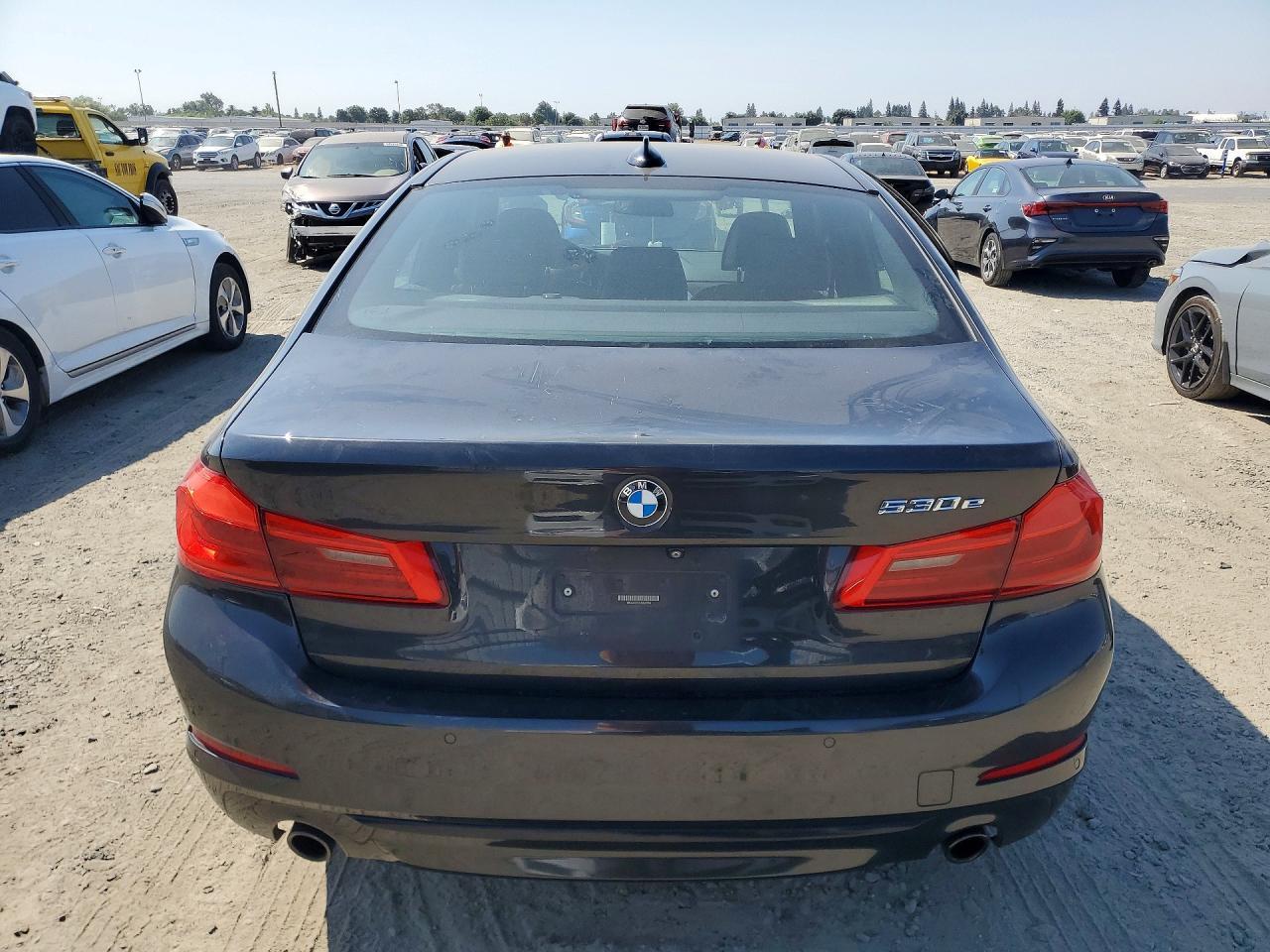 2018 BMW 530E - zdjęcie 6