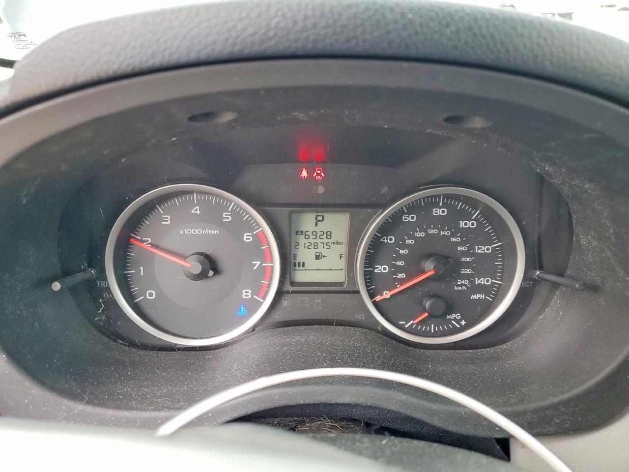 2014 Subaru Forester 2.5I - zdjęcie 9