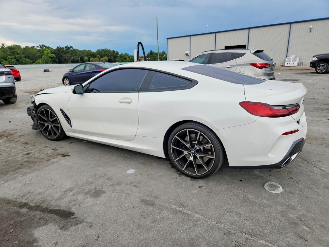 2020 BMW 840I - zdjęcie 2