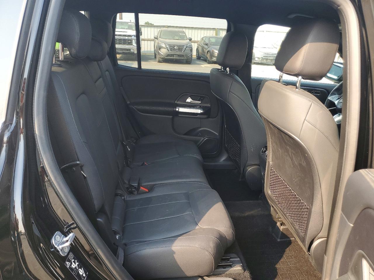 2024 Mercedes-Benz Glb 250 4Matic - zdjęcie 11