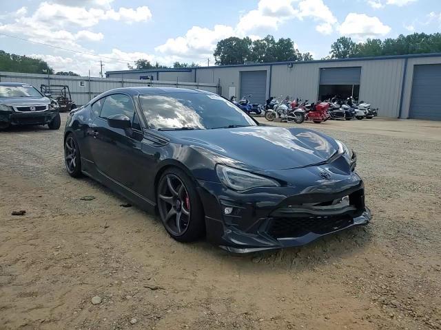 2019 Toyota 86 - zdjęcie 13