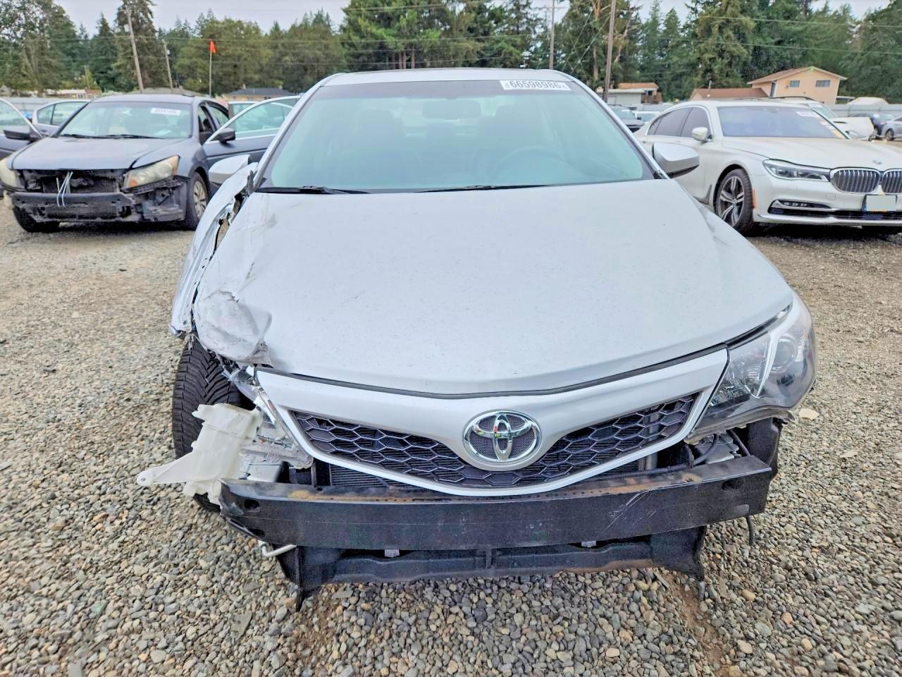 2013 Toyota Camry Se - zdjęcie 5