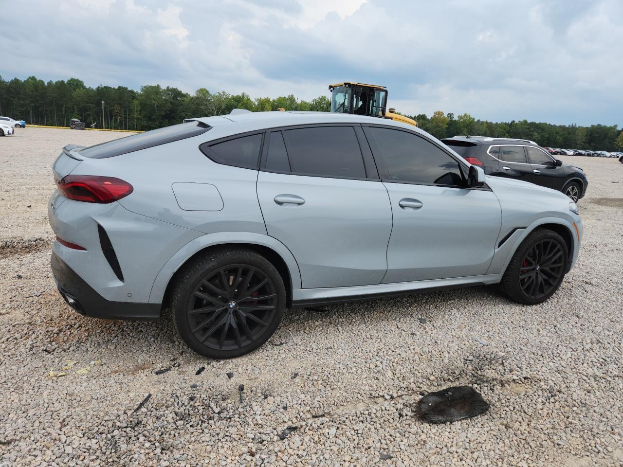 2026 BMW X6 xDrive40I - zdjęcie 3