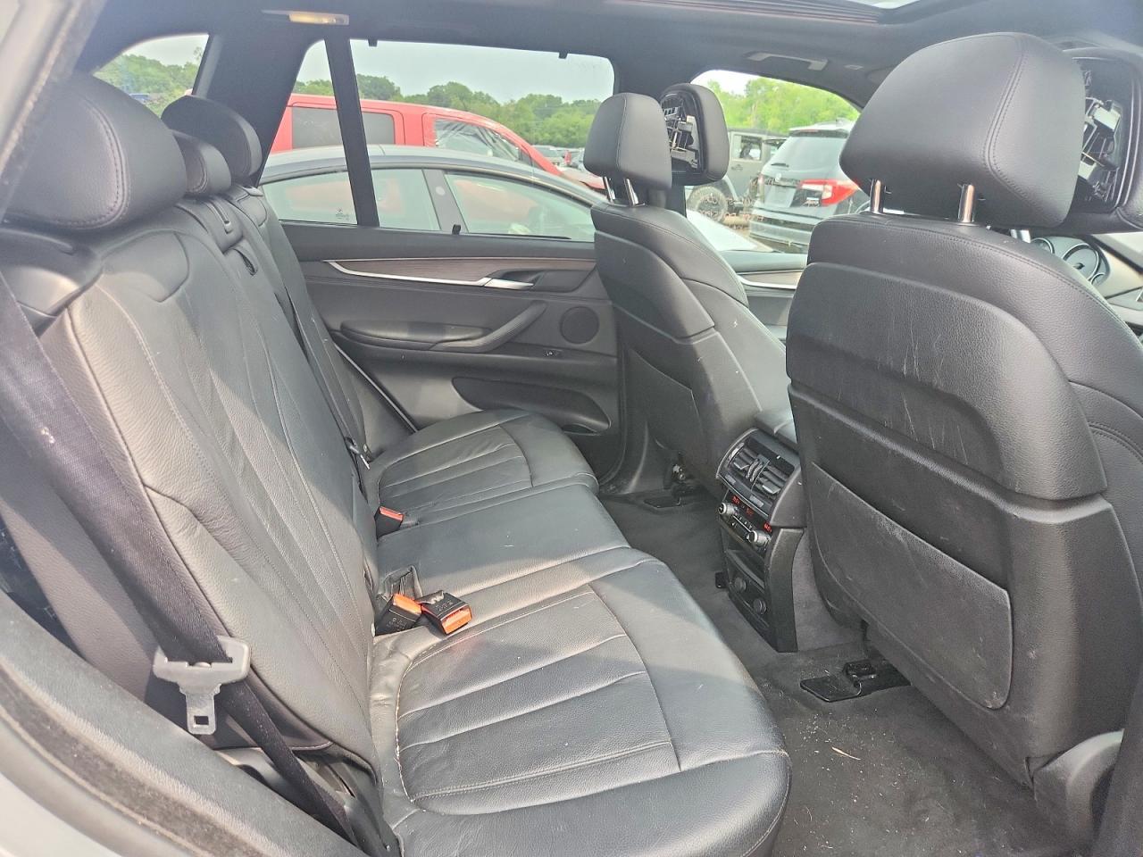 2017 BMW X5 xDrive35I - zdjęcie 11