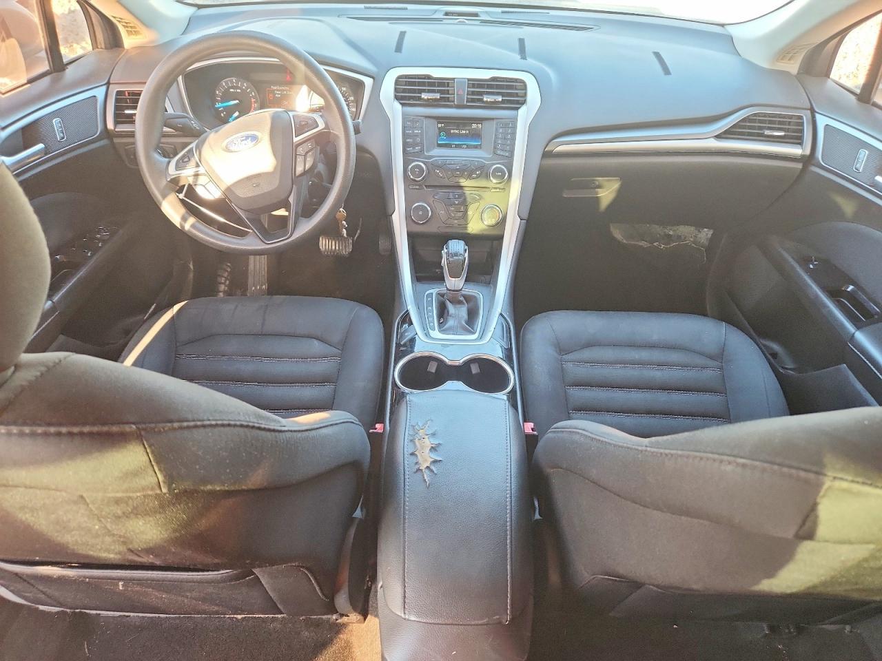 2015 Ford Fusion Se - zdjęcie 8