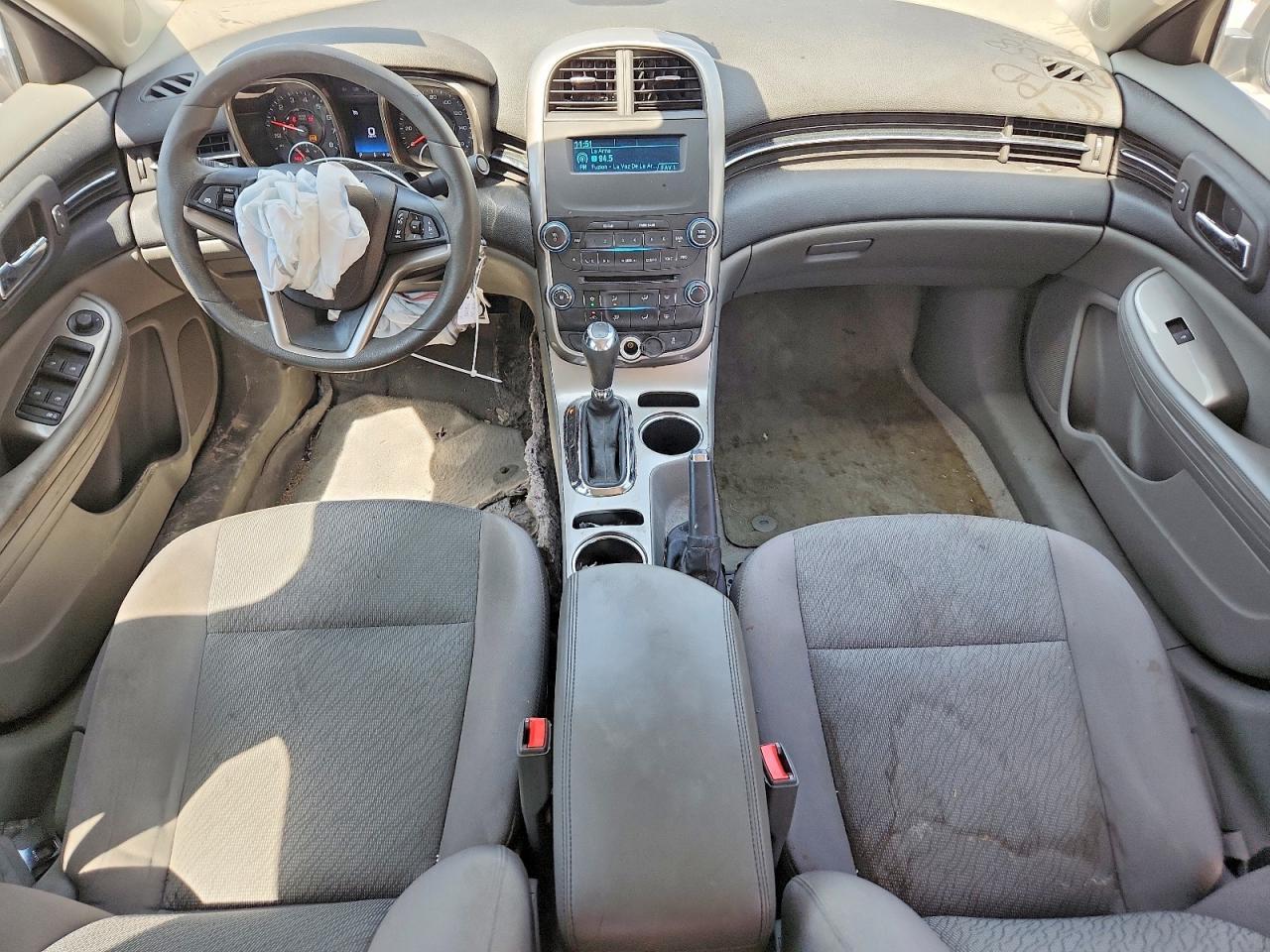 2014 Chevrolet Malibu Ls - zdjęcie 8