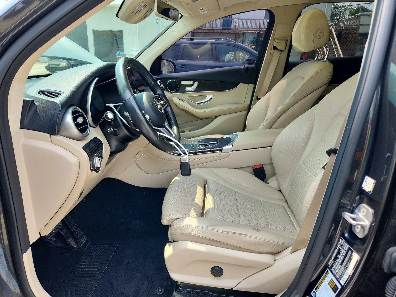 2020 Mercedes-Benz Glc 350E - zdjęcie 7