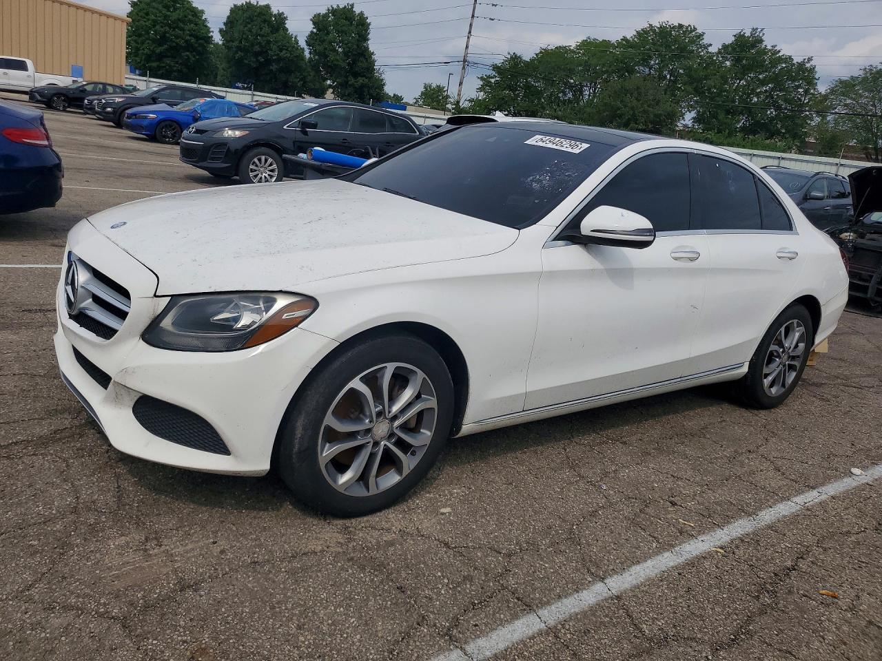 2016 Mercedes-Benz C 300 4Matic - zdjęcie główne