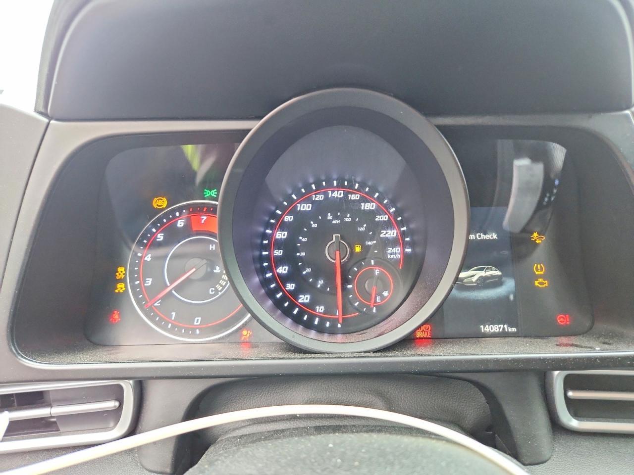 2021 Hyundai Elantra Sel - zdjęcie 9