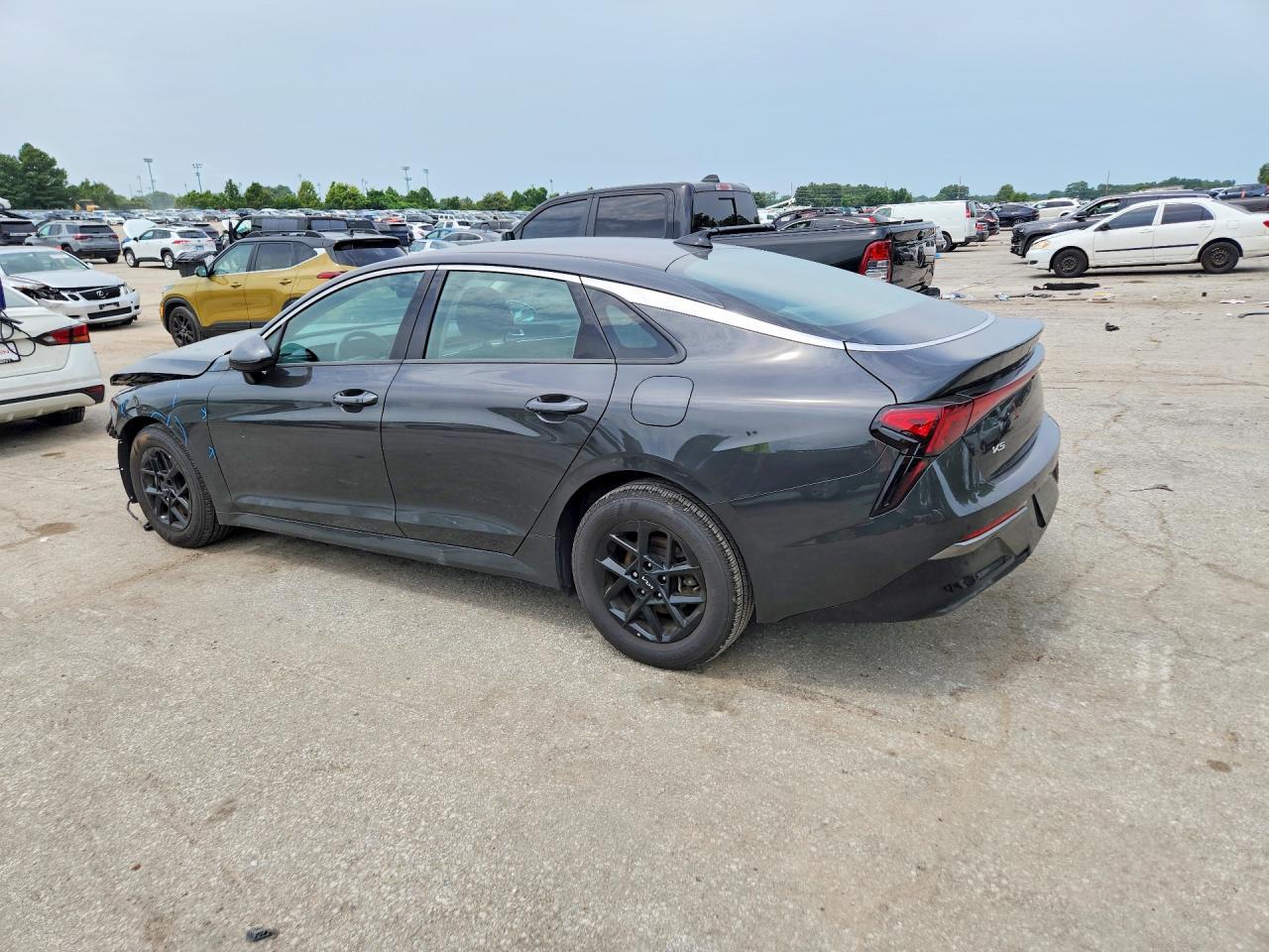 2025 Kia K5 Lxs - zdjęcie 2