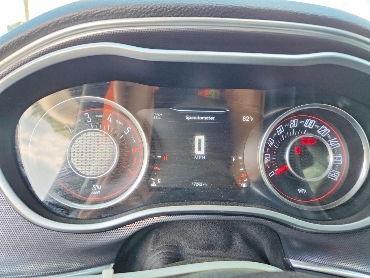 2015 Dodge Challenger R/T Scat Pack - zdjęcie 9