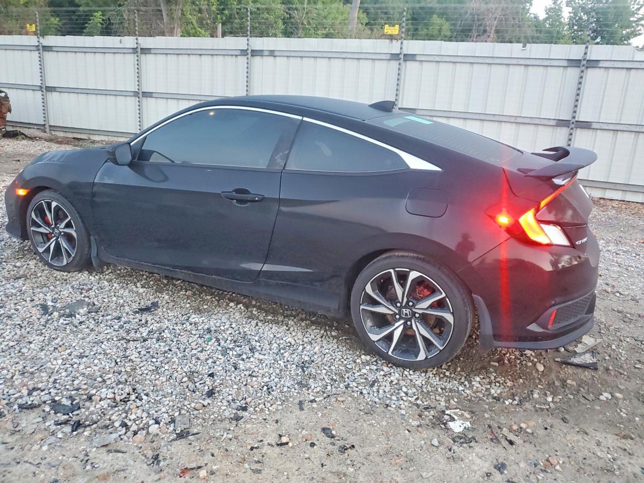 2017 Honda Civic Si - zdjęcie 2