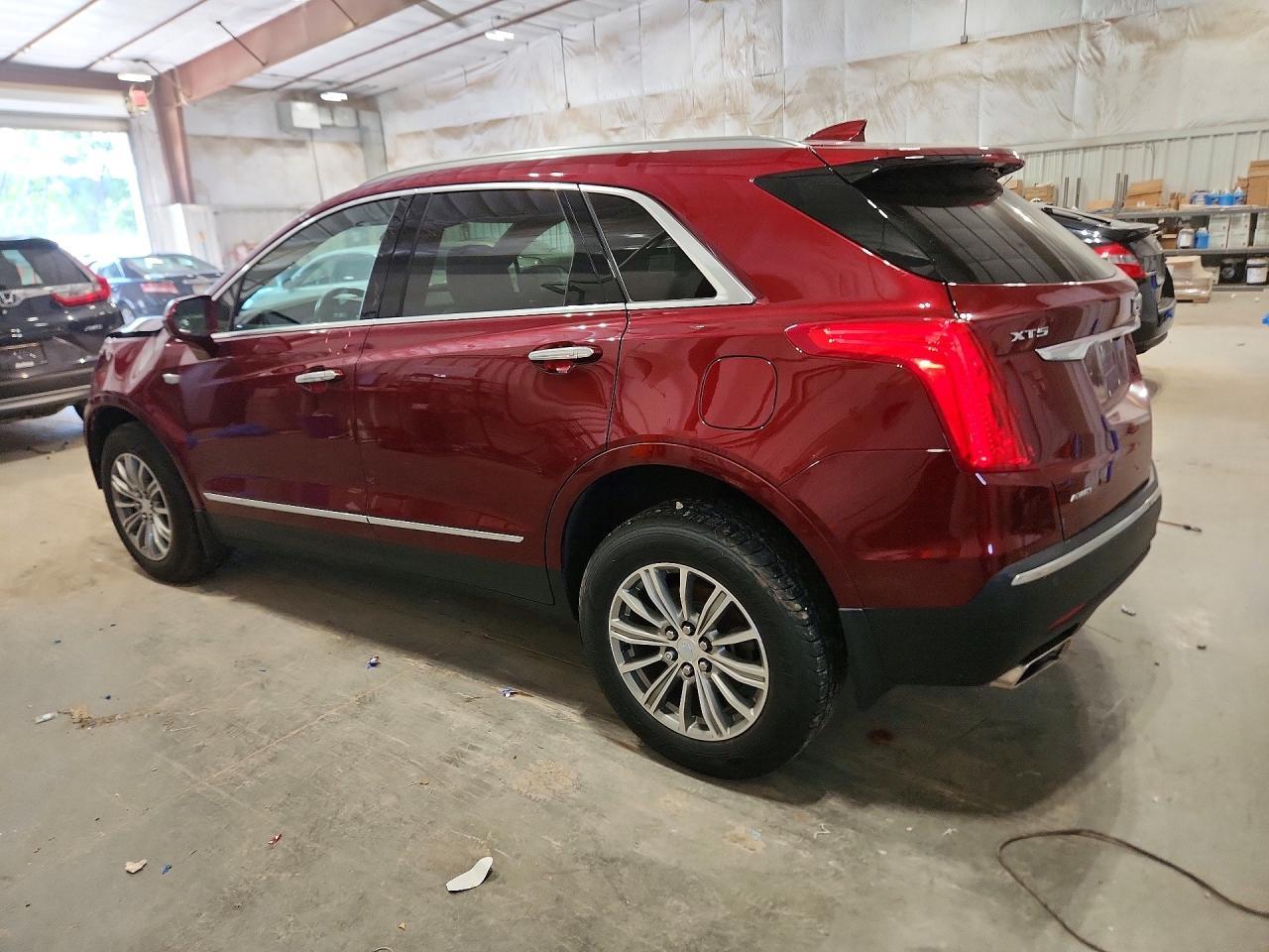 2018 Cadillac Xt5 Luxury - zdjęcie 2