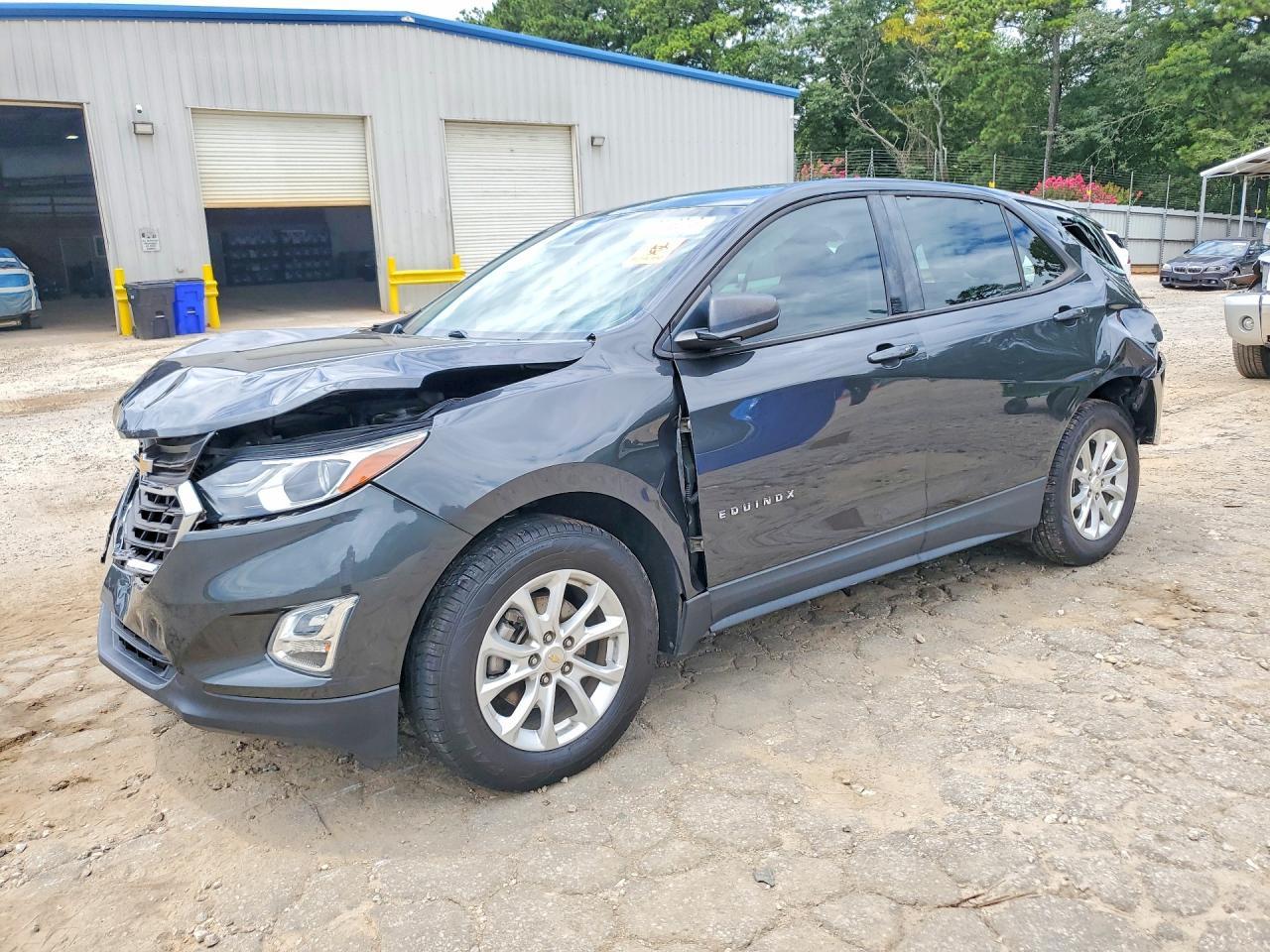 2018 Chevrolet Equinox Ls - zdjęcie główne
