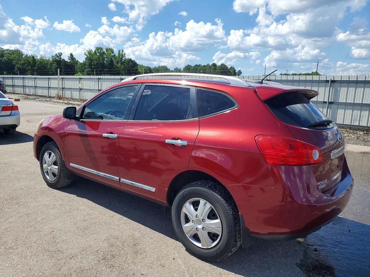 2015 Nissan Rogue Select S - zdjęcie 2