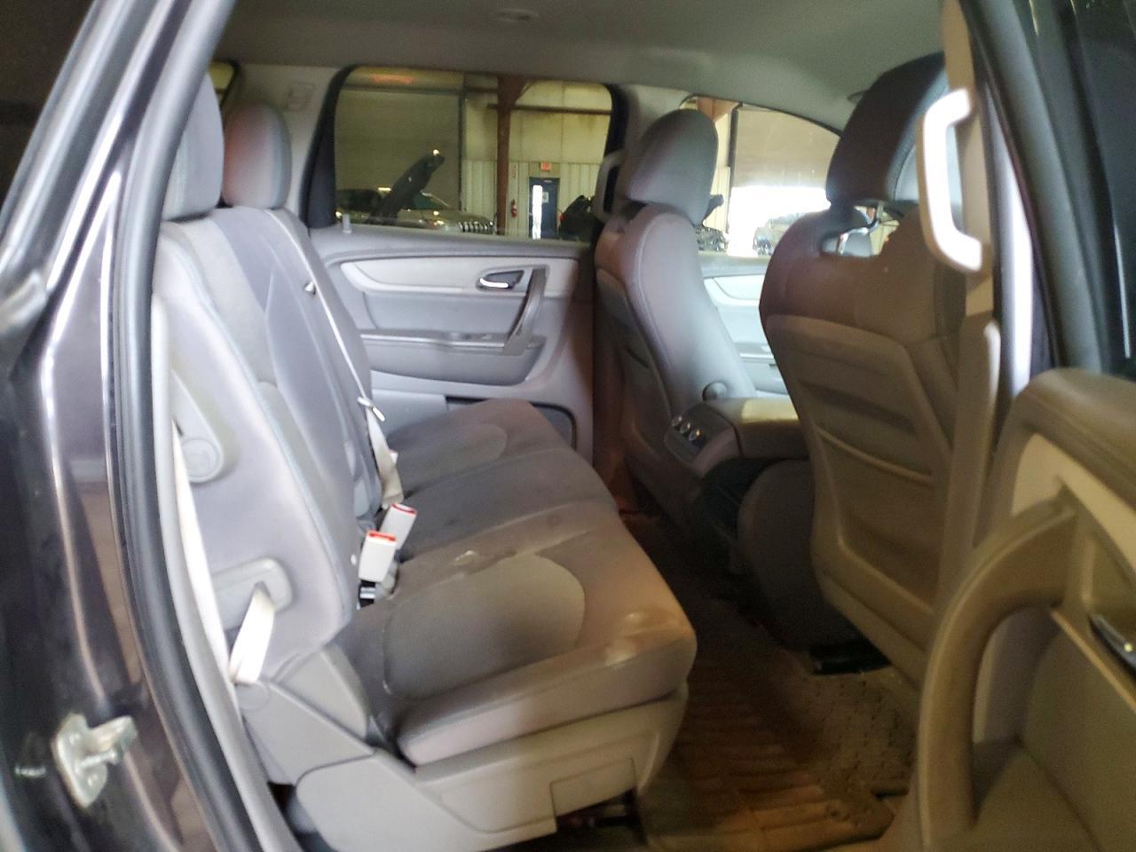 2014 Chevrolet Traverse Ls - zdjęcie 11