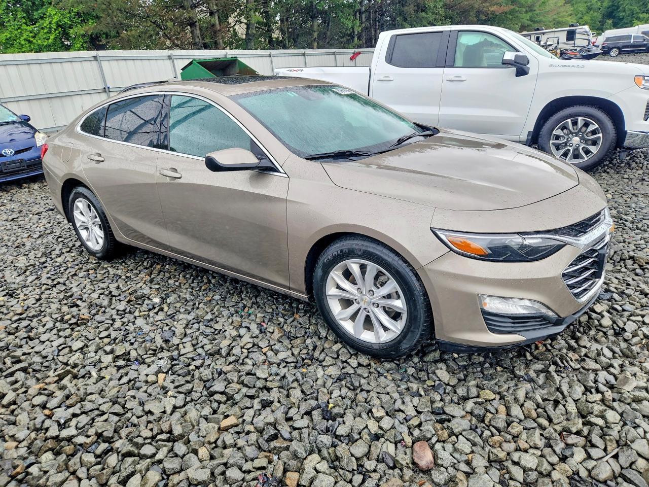 2023 Chevrolet Malibu Lt - zdjęcie 4