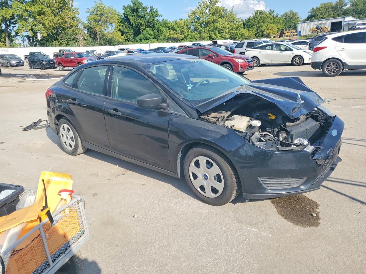 2018 Ford Focus S - zdjęcie 4
