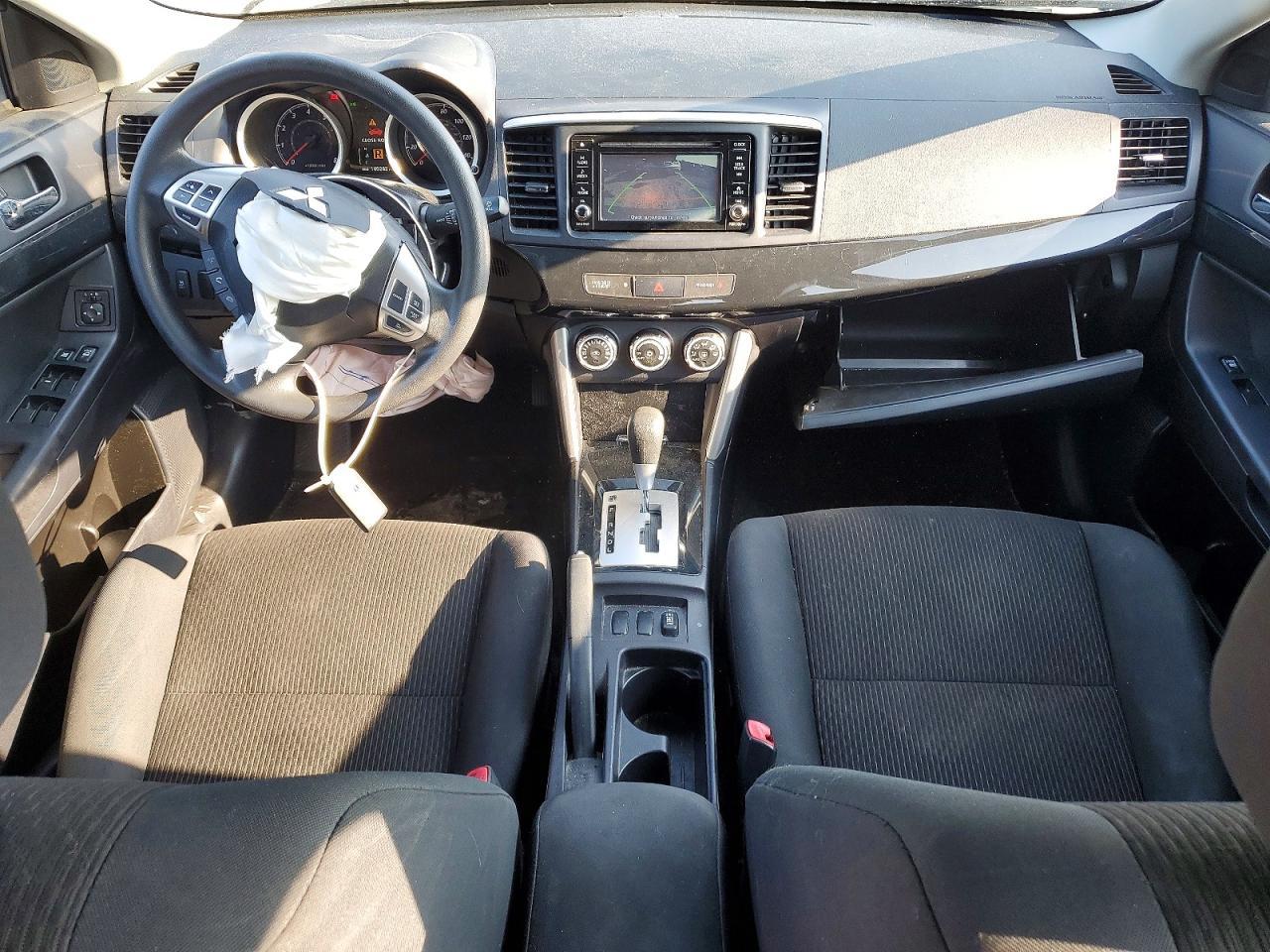 2016 Mitsubishi Lancer Es - zdjęcie 8