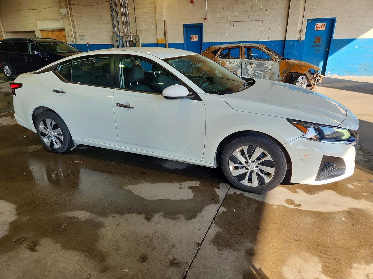 2023 Nissan Altima S - zdjęcie 4