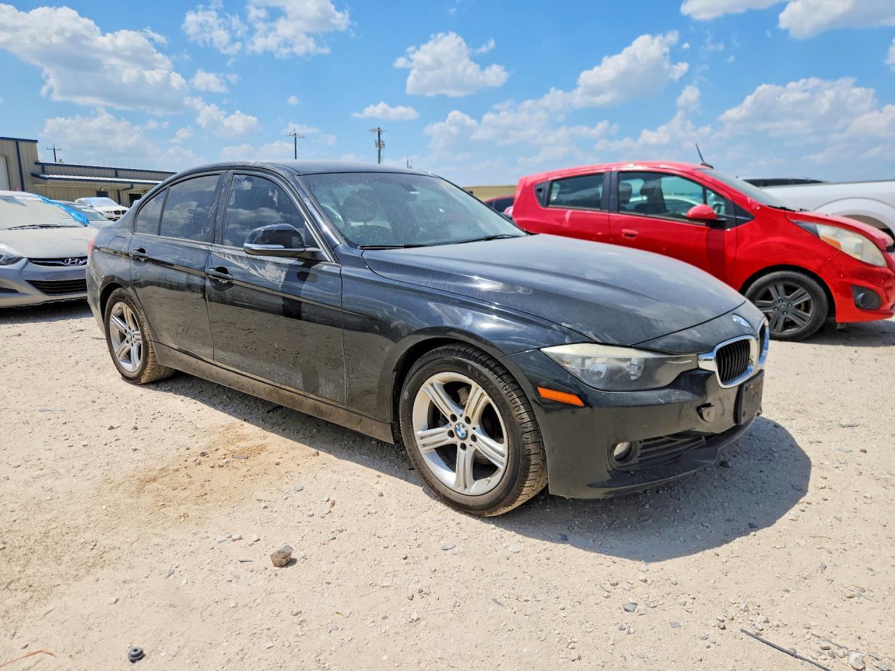 2014 BMW 320 I - zdjęcie 4