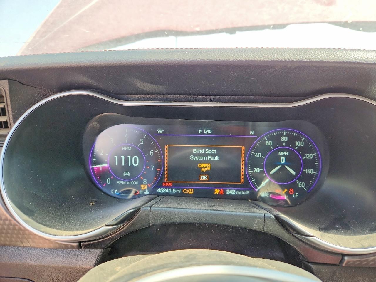 2021 Ford Mustang - zdjęcie 9