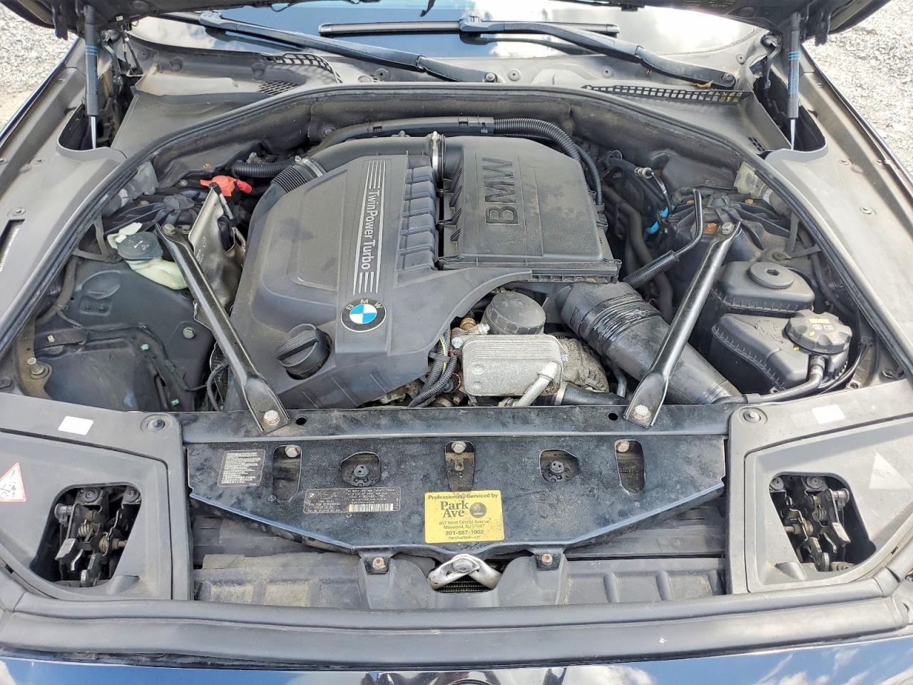 2014 BMW 5 Series - zdjęcie 11