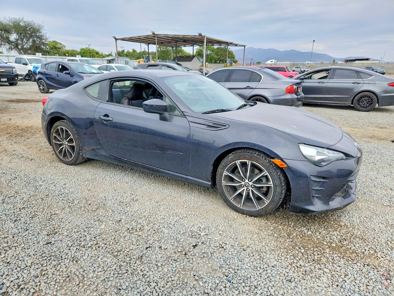 2018 Toyota 86 Base - zdjęcie 4
