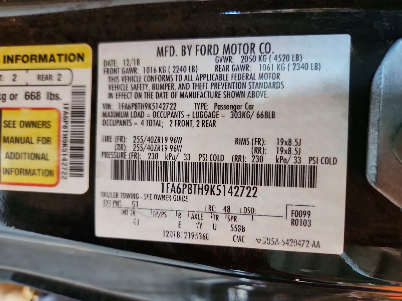 2019 Ford Mustang - zdjęcie 12