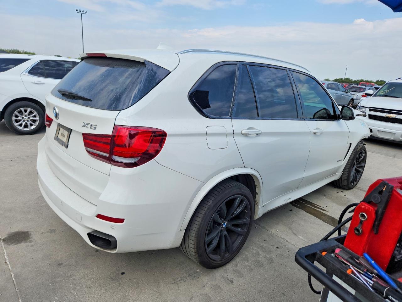 2018 BMW X5 xDrive50I - zdjęcie 3