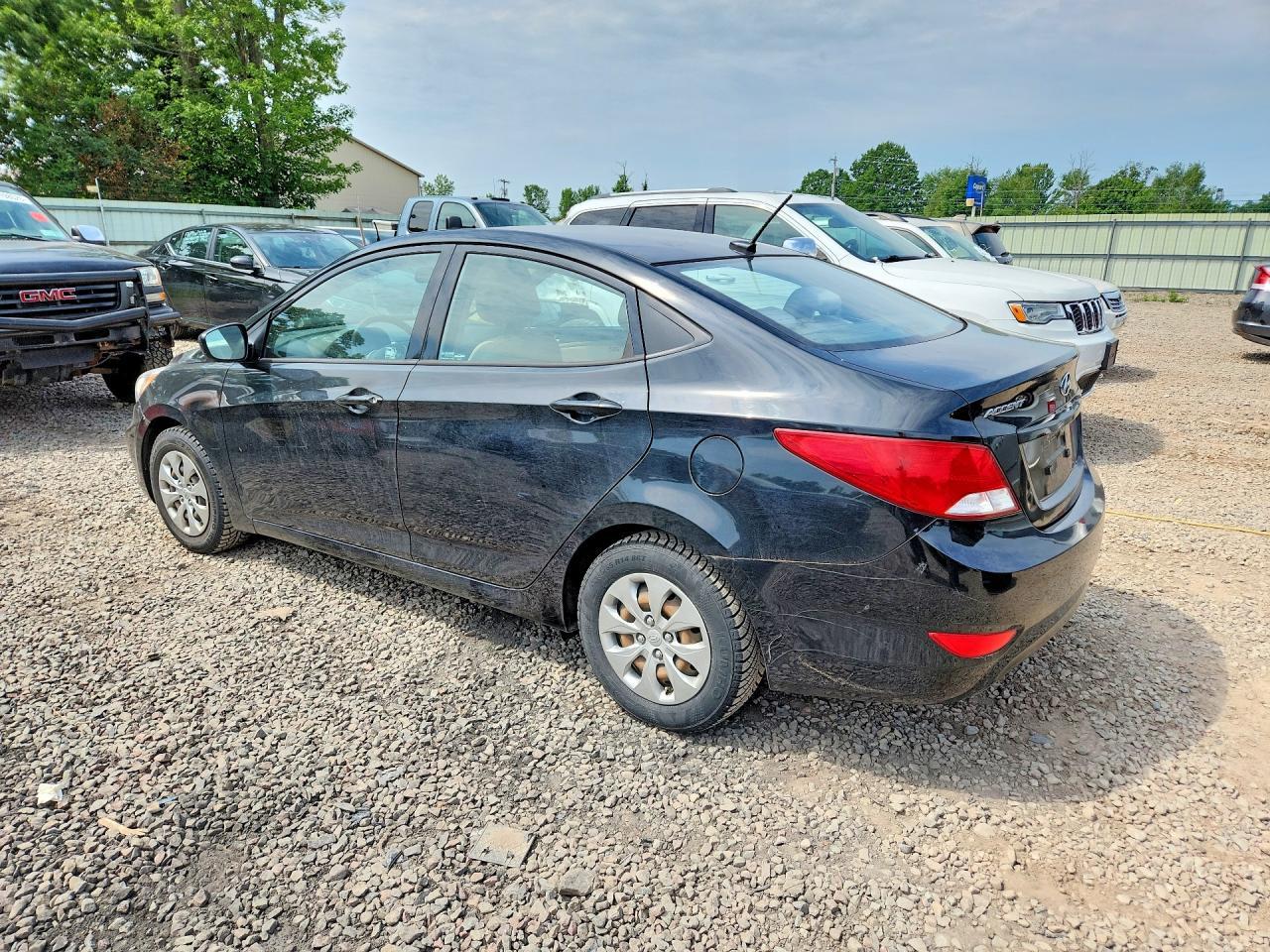 2017 Hyundai Accent Se - zdjęcie 2