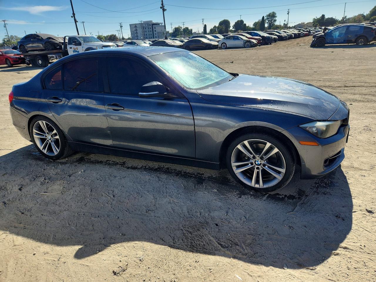 2013 BMW 328 I - zdjęcie 4
