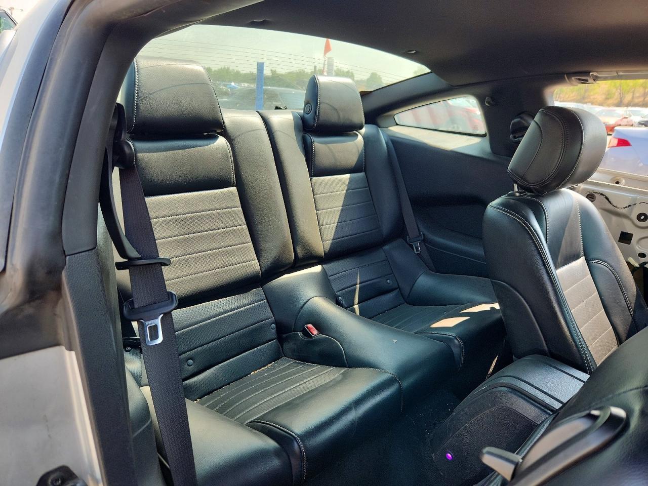 2013 Ford Mustang - zdjęcie 10