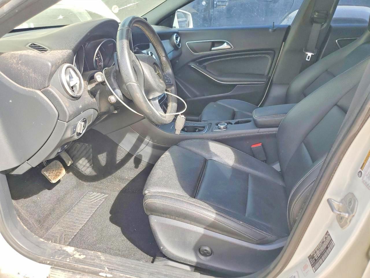 2017 Mercedes-Benz Cla 250 - zdjęcie 7