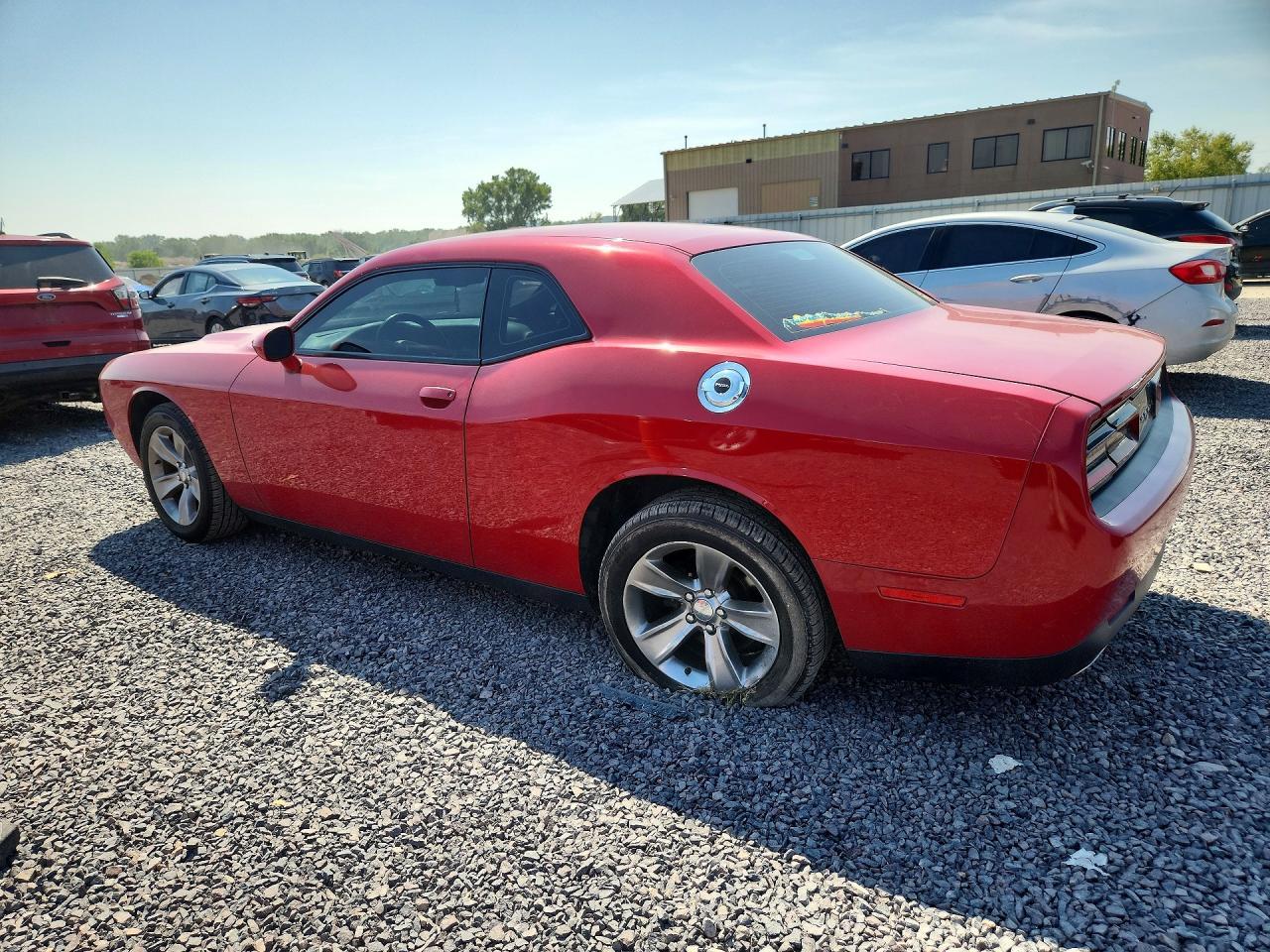 2016 Dodge Challenger Sxt - zdjęcie 2