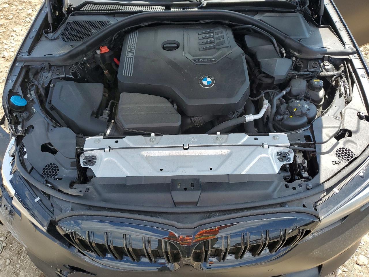 2019 BMW Seria 3 330i - zdjęcie 11