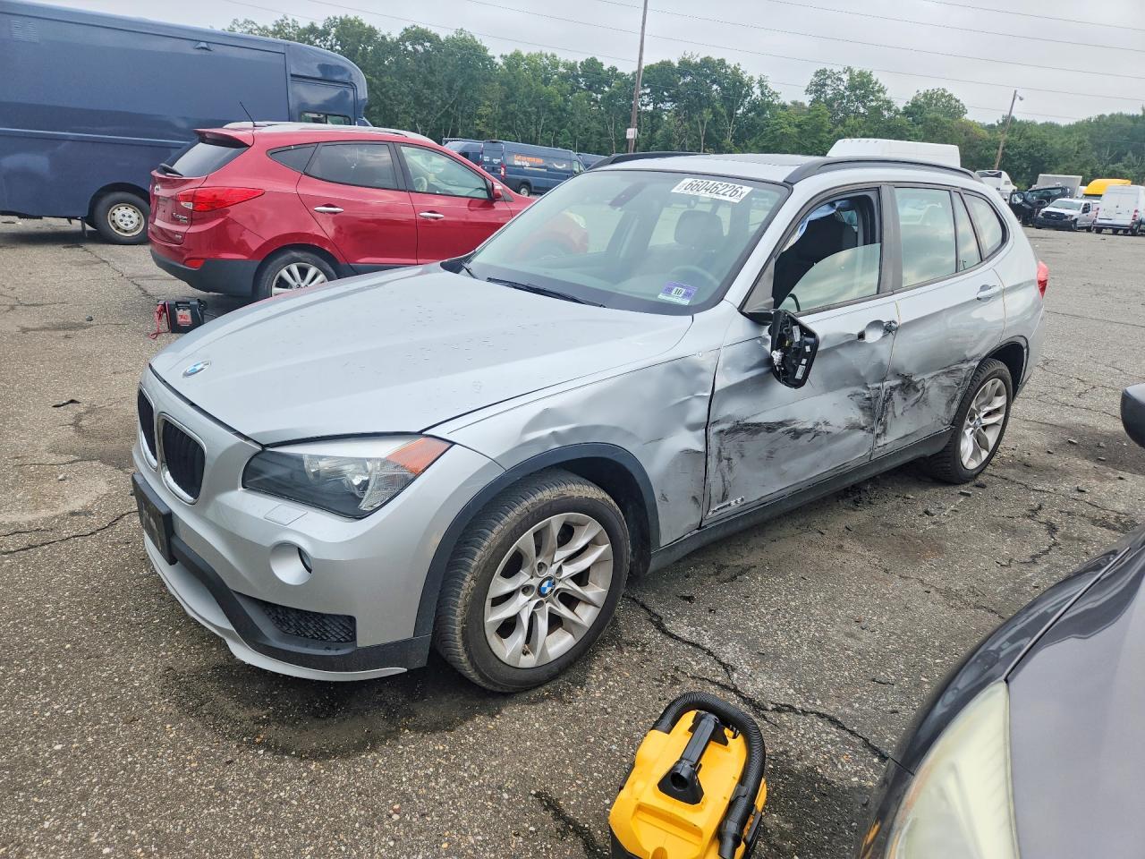 2015 BMW X1 xDrive28I - zdjęcie główne