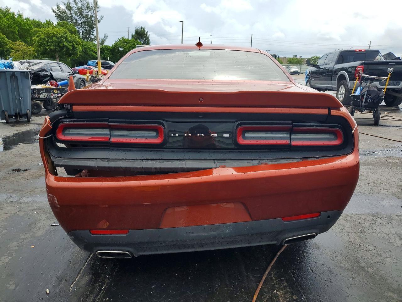 2022 Dodge Challenger Gt - zdjęcie 6