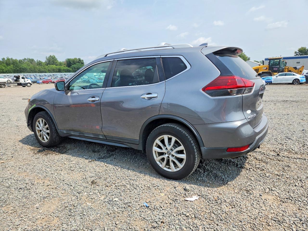 2018 Nissan Rogue Sv - zdjęcie 2