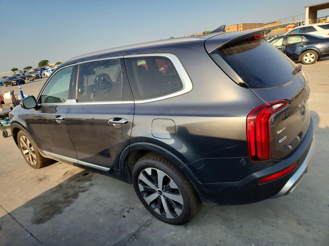 2022 Kia Telluride S - zdjęcie 2