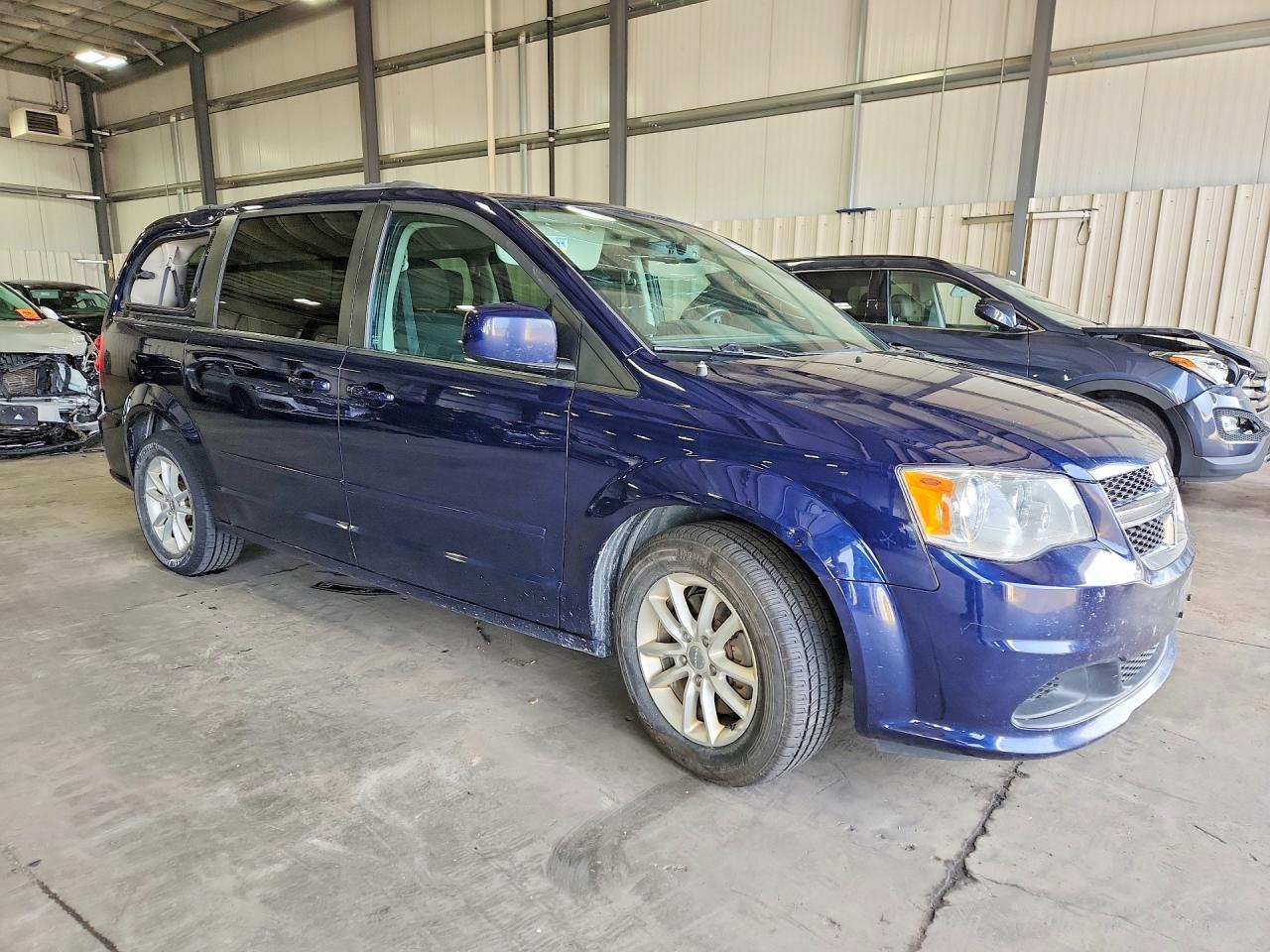 2016 Dodge Grand Caravan Sxt - zdjęcie 4