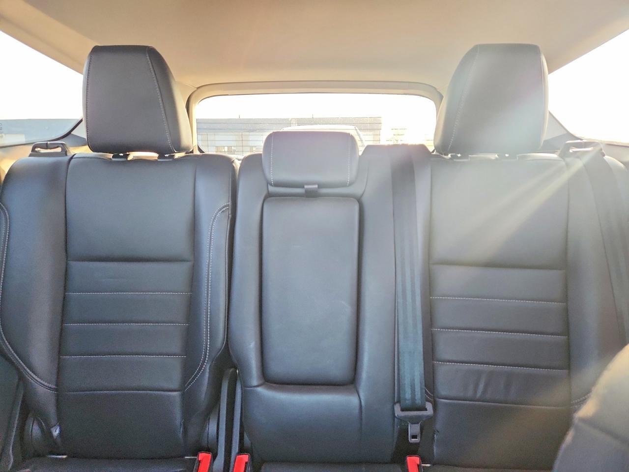 2016 Ford Escape Titanium - zdjęcie 10