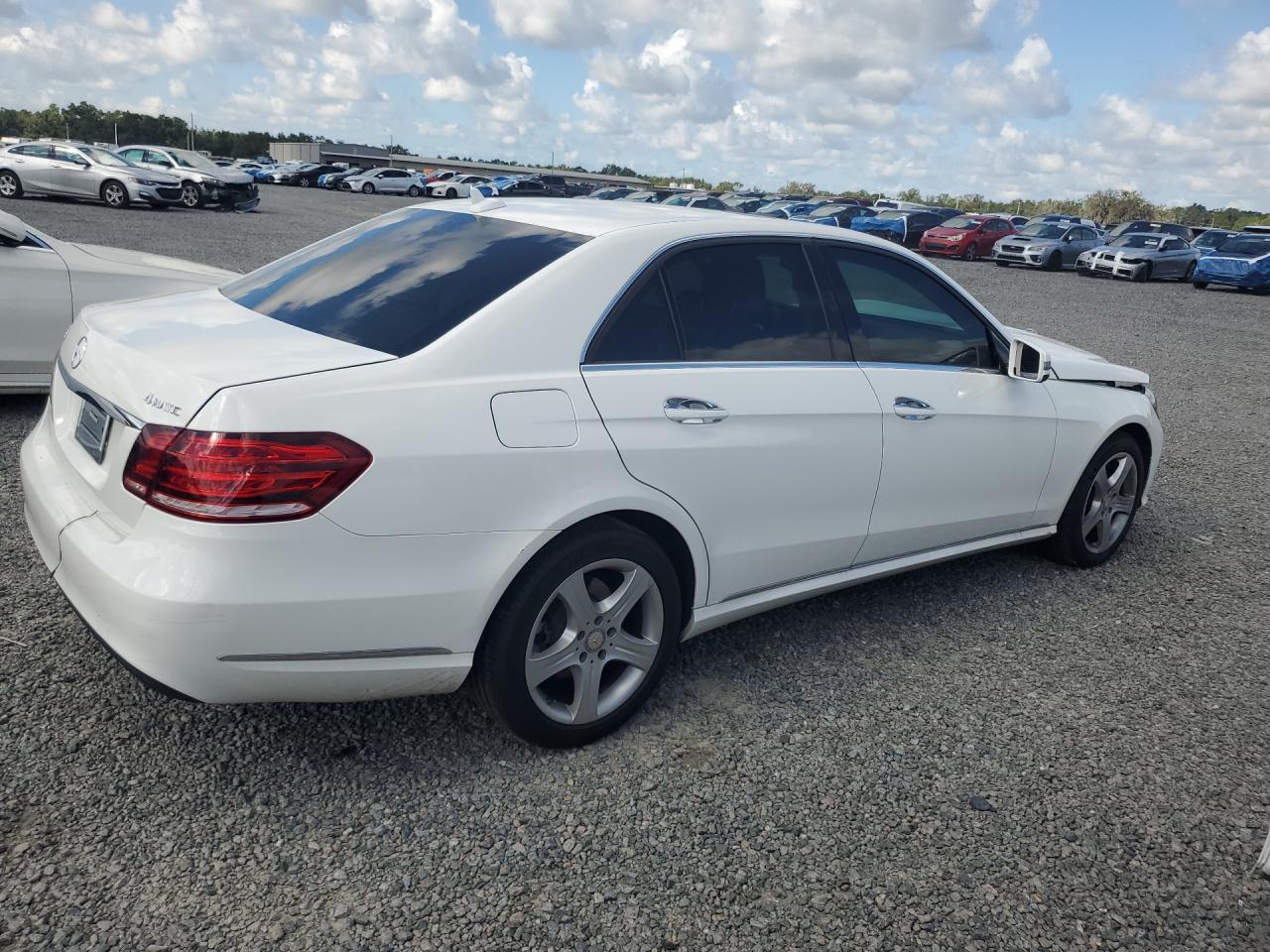 2014 Mercedes-Benz E 350 4Matic - zdjęcie 3